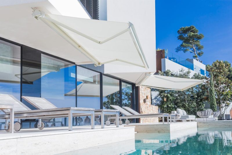 Toldos para jardines modernos